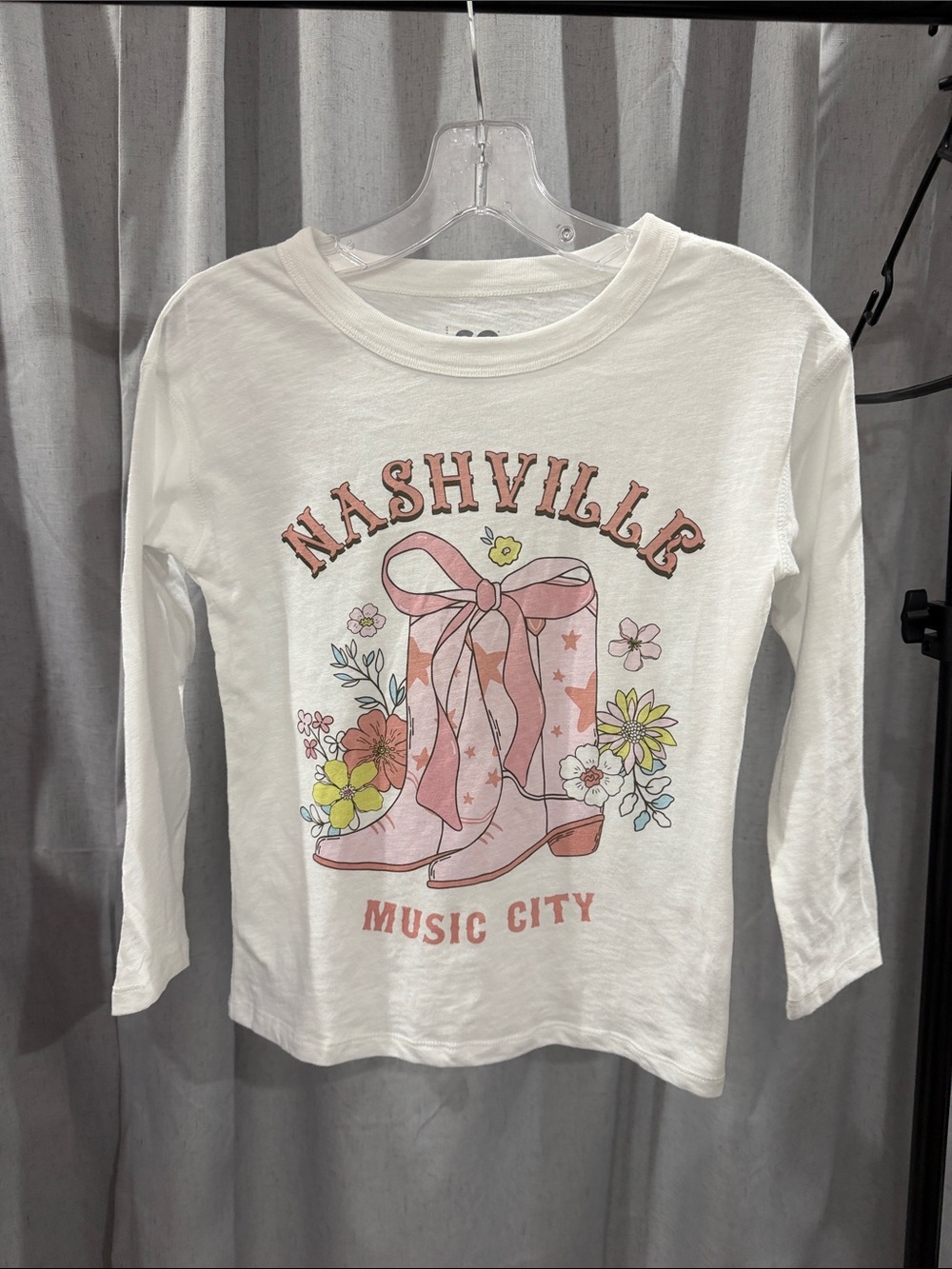 SO White Long-Sleeve 'Nashville Music City' Graphic Tee with Pink Boot